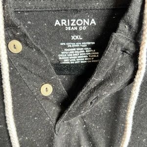 Pullover sweat shirt